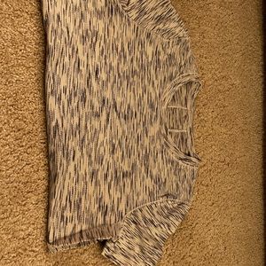 Lululemon t shirt size 6